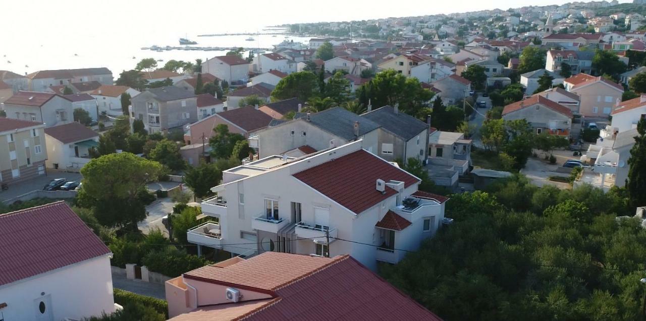 Rooms Villa Ropus 诺瓦利娅 外观 照片